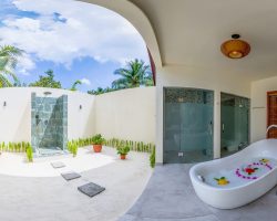 GardenVilla_Bath_1