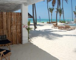 View-to-the-beach