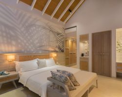 Malahini Kuda Bandos - Sunrise Beach Pool Villa