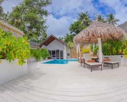 Malahini Kuda Bandos - Sunrise Beach Pool Villa