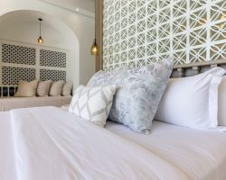 Malahini Kuda Bandos - sunset beach pool suite