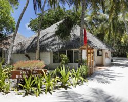 Nika Island Resort and Spa - diving center