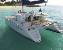 catamaran_seychelles_lagoon_800x600-03