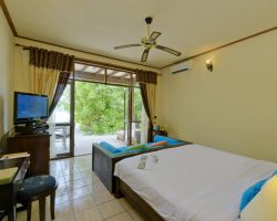 Olhuveli Beach and Spa - Deluxe Room