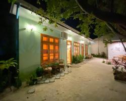 Royal Reef Stay Mathiveri